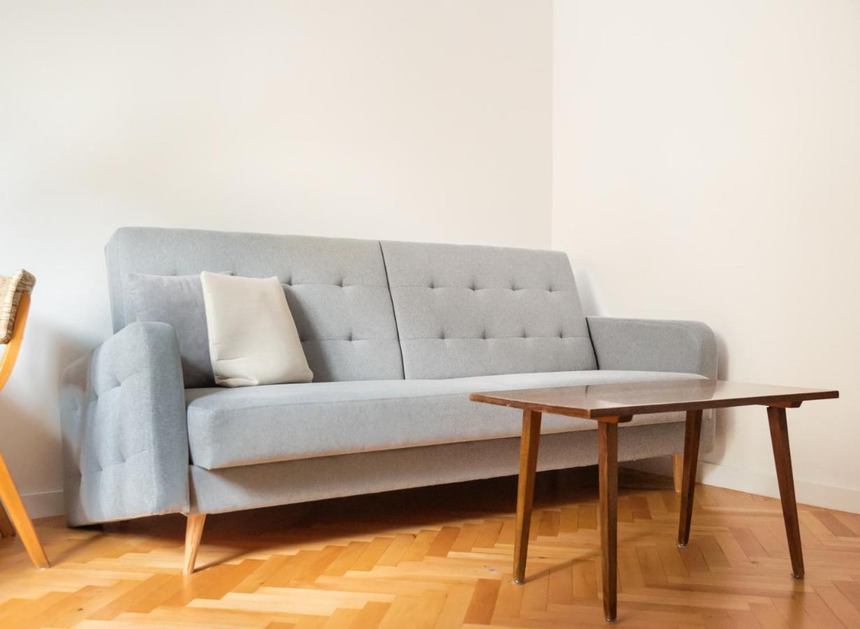 Plac Zbawiciela 3-Bedroom Apartment Varsó Kültér fotó