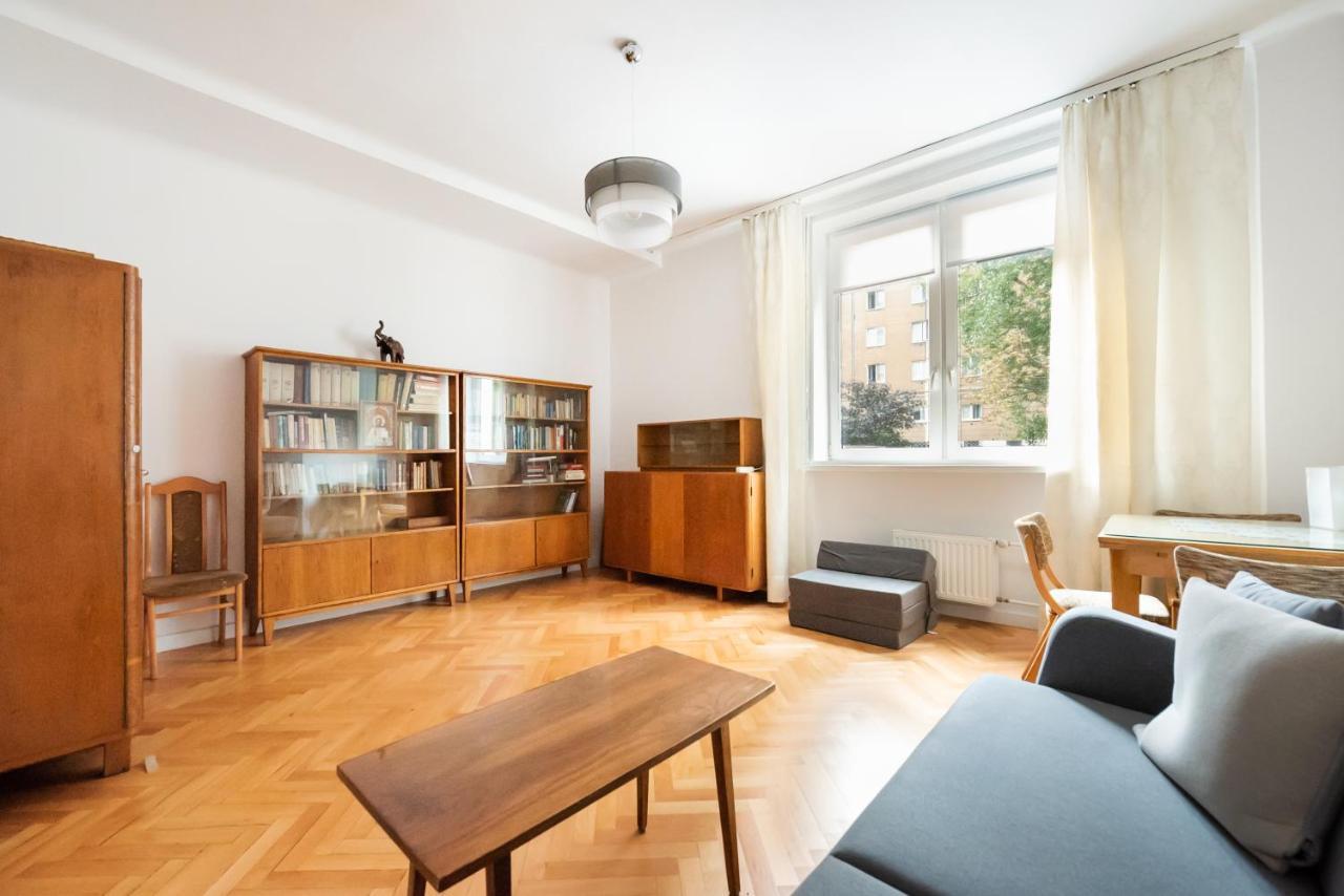 Plac Zbawiciela 3-Bedroom Apartment Varsó Kültér fotó